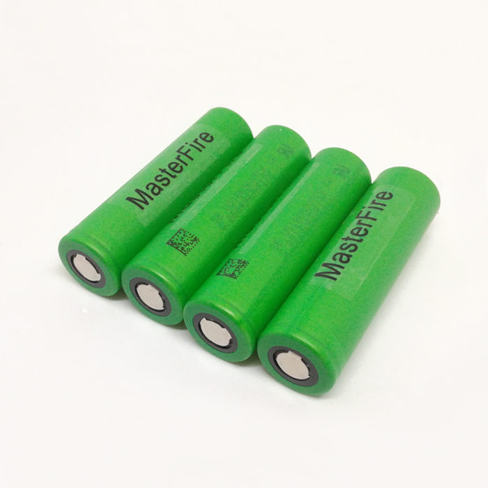 2 pz/lotto Batteria Ricaricabi - Vape Battery 18650 recensione e prezzo